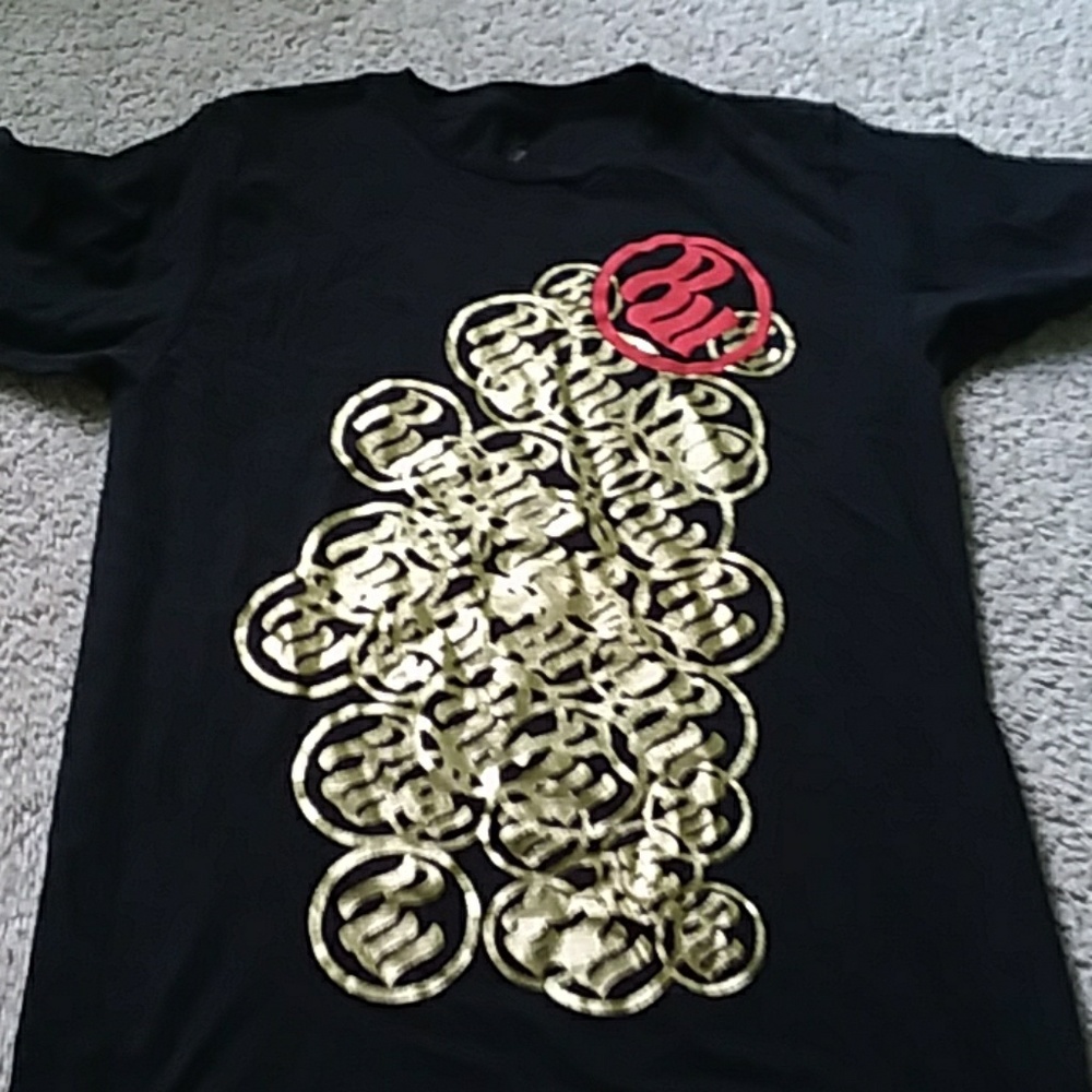 T shirt